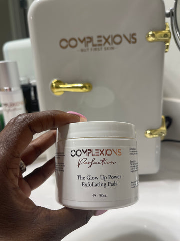The Glow Up Power Exfoliating Pads